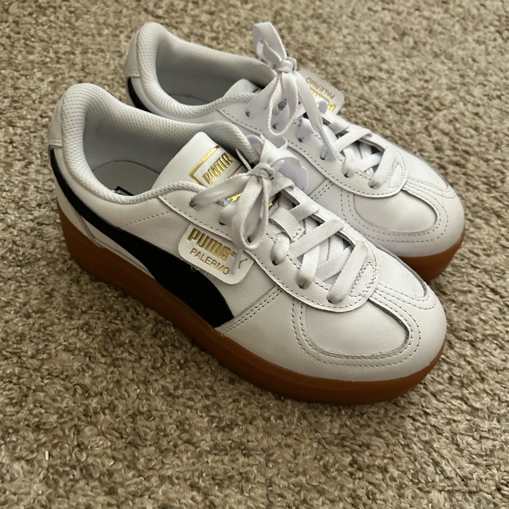 Palermo Elevata platform sneakers by Puma